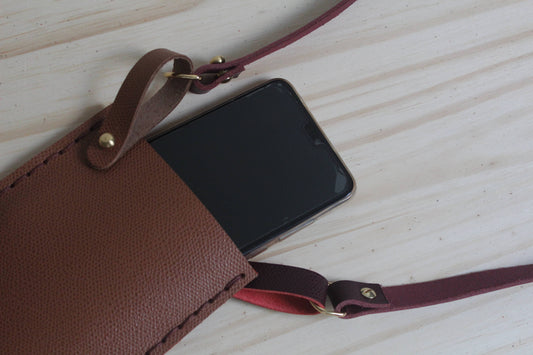 Eclair | Porte-téléphone fini personnalisable